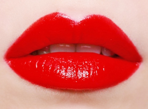 Red-Lips-lips-10434426-430-317